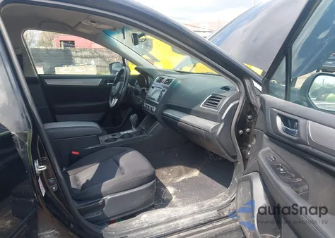 2015 Subaru Legacy 2.5I Premium из США, поврежденный, VIN 4S3BNBC67F3028164